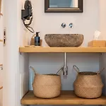 Shakti Apartment Naxos City