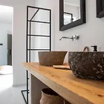 Shakti Apartment *