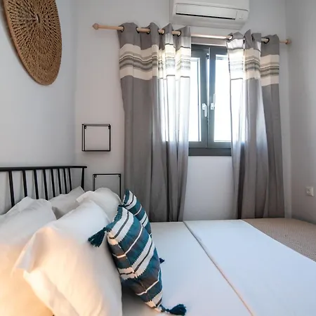 Shakti Apartment *